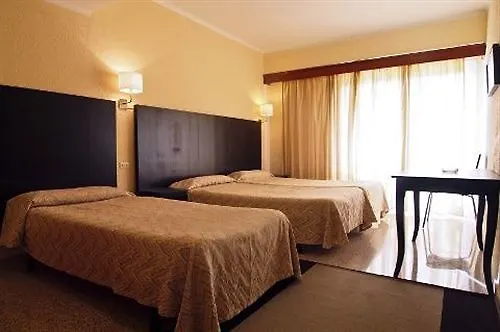 Guest house Hostal Jakiton Palma Nova