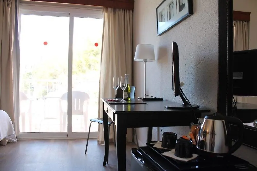 Hostal Jakiton Palma Nova  Palma Nova (Mallorca)