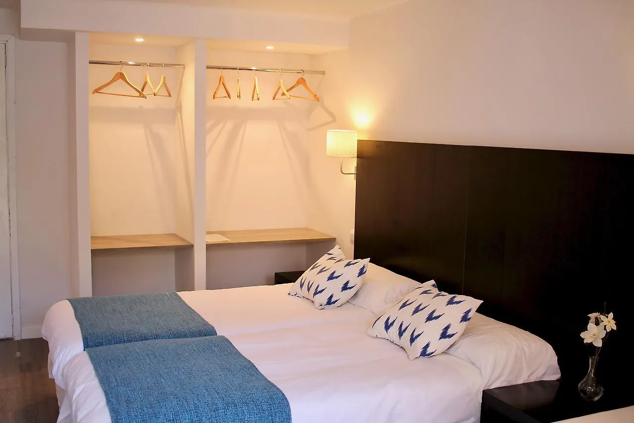 Hostal Jakiton Palma Nova