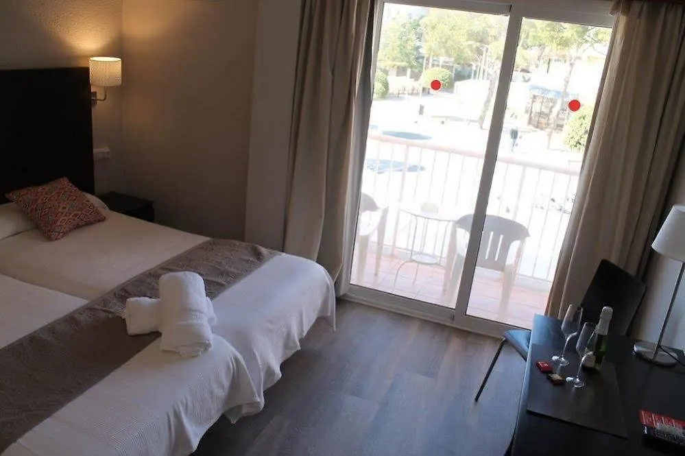 Guest house Hostal Jakiton Palma Nova