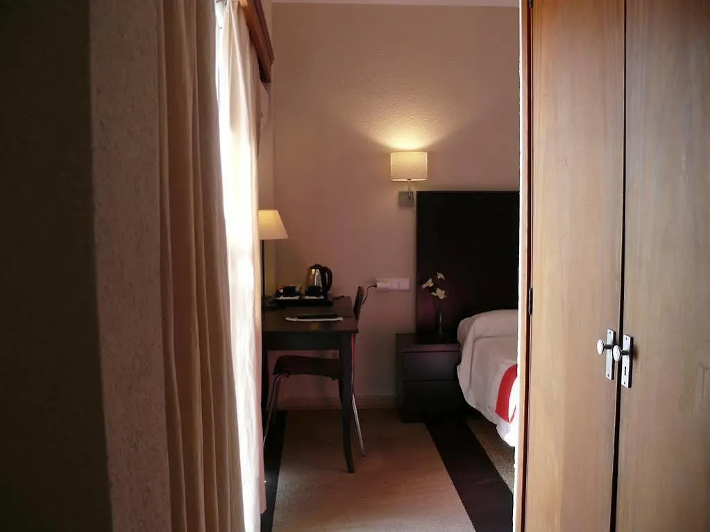 Hostal Jakiton Palma Nova  Palma Nova (Mallorca)